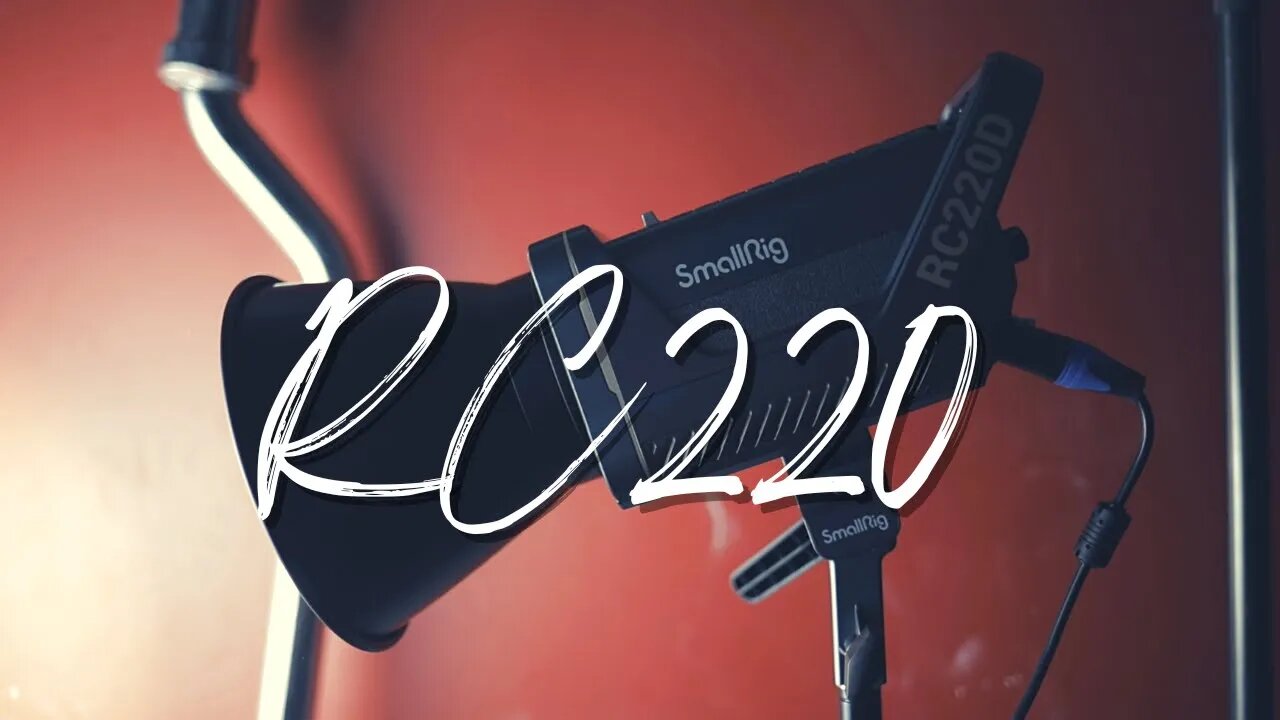 SmallRig RC220B: Bright + Budget Video Light