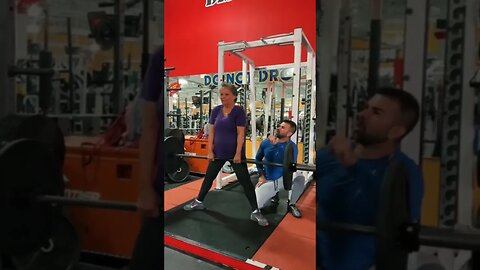 ELA TEM 81 ANOS E ESTÁ TREINANDO PELA PRIMEIRA VEZ NA VIDA ! BODYFITLIONS | TREINADOR KAKÁ