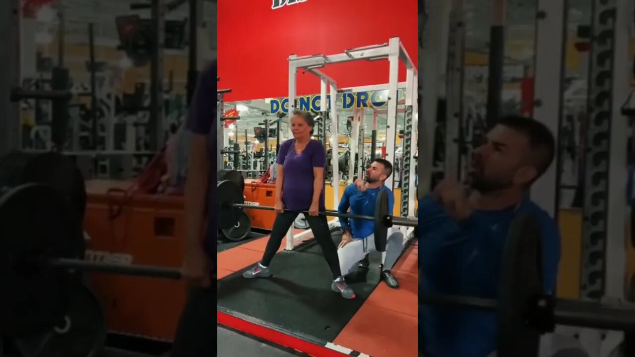 ELA TEM 81 ANOS E ESTÁ TREINANDO PELA PRIMEIRA VEZ NA VIDA ! BODYFITLIONS | TREINADOR KAKÁ