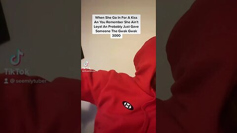 When She Goes In For The Kiss #tiktok #tiktokvideo #trending