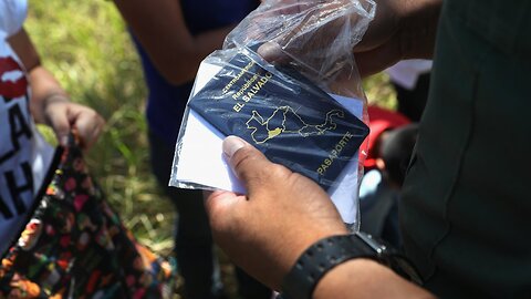 U.S. Signs Asylum Agreement With El Salvador