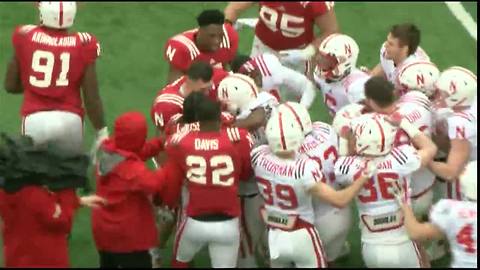 Punt fielded for $25,000 in Nebraska Spring Game