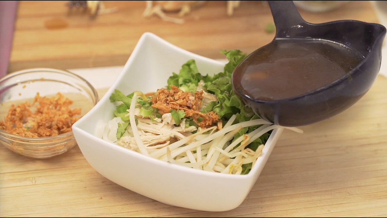 Try Thai Tonight - Thai Chicken Noodle Soup