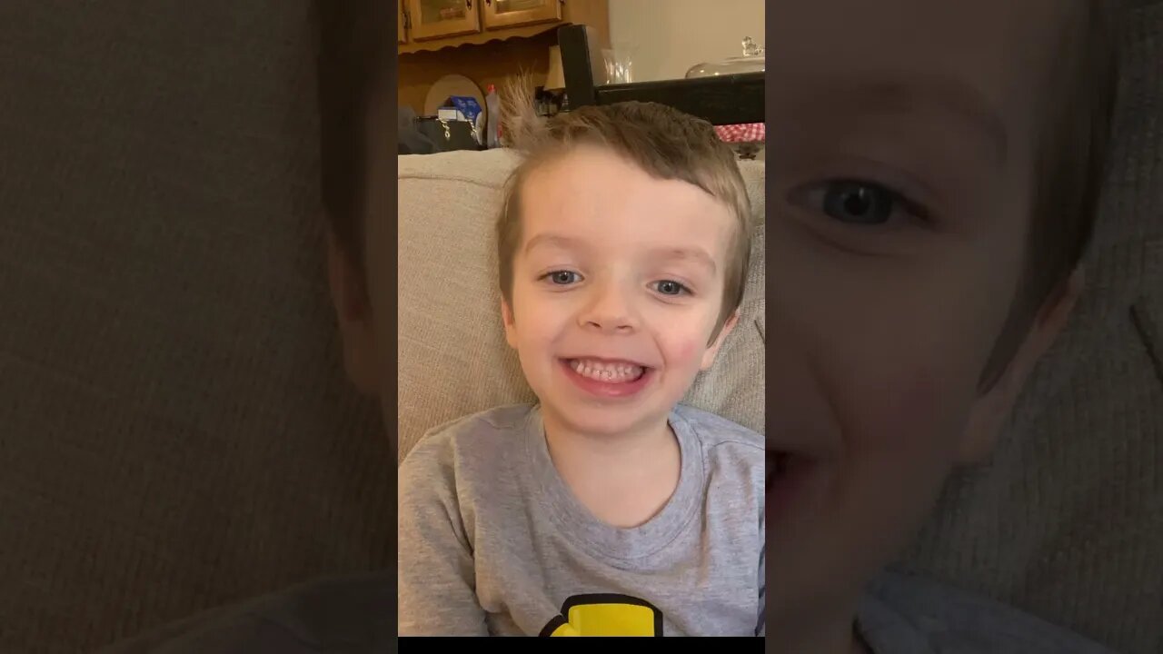 Silly Faces 😆😜🤓 & Roblox Remix