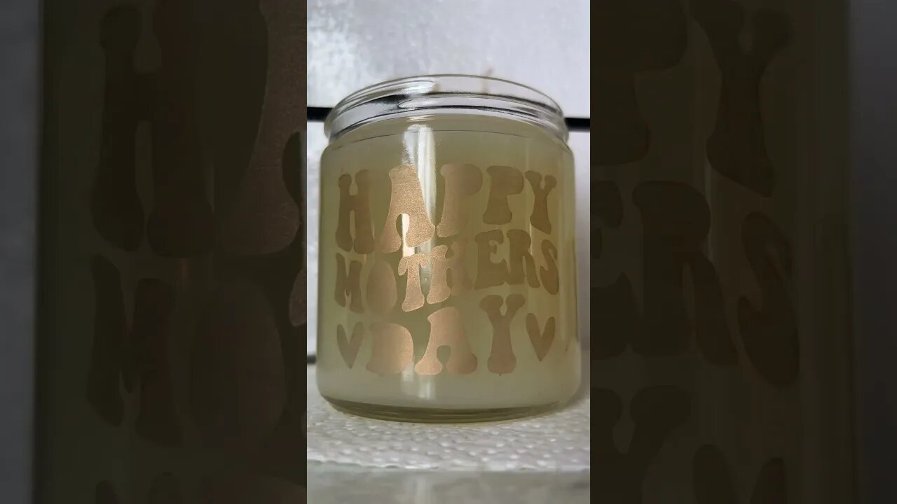 Mother’s Day Gift Idea🕯️🌸#oddlysatisfying #candlemaking #candlebusiness #shorts #timelapse