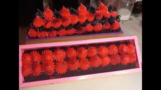LETS MAKE SOAP YALL!!! BLACK RASPBERRY VANILLA SOAP