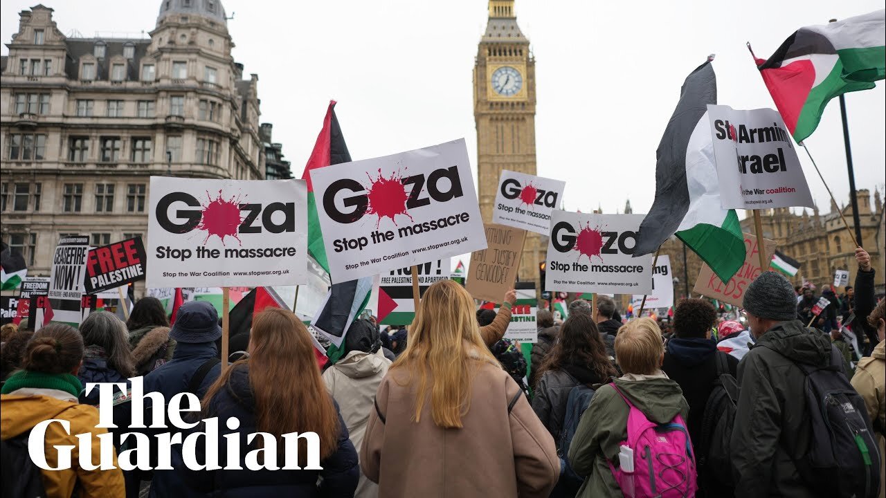 Pro-Israel and pro-Palestine protesters cross paths in London