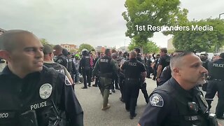 Fight Erupts Between Antifa and Parents at Glendale School Board Meeting