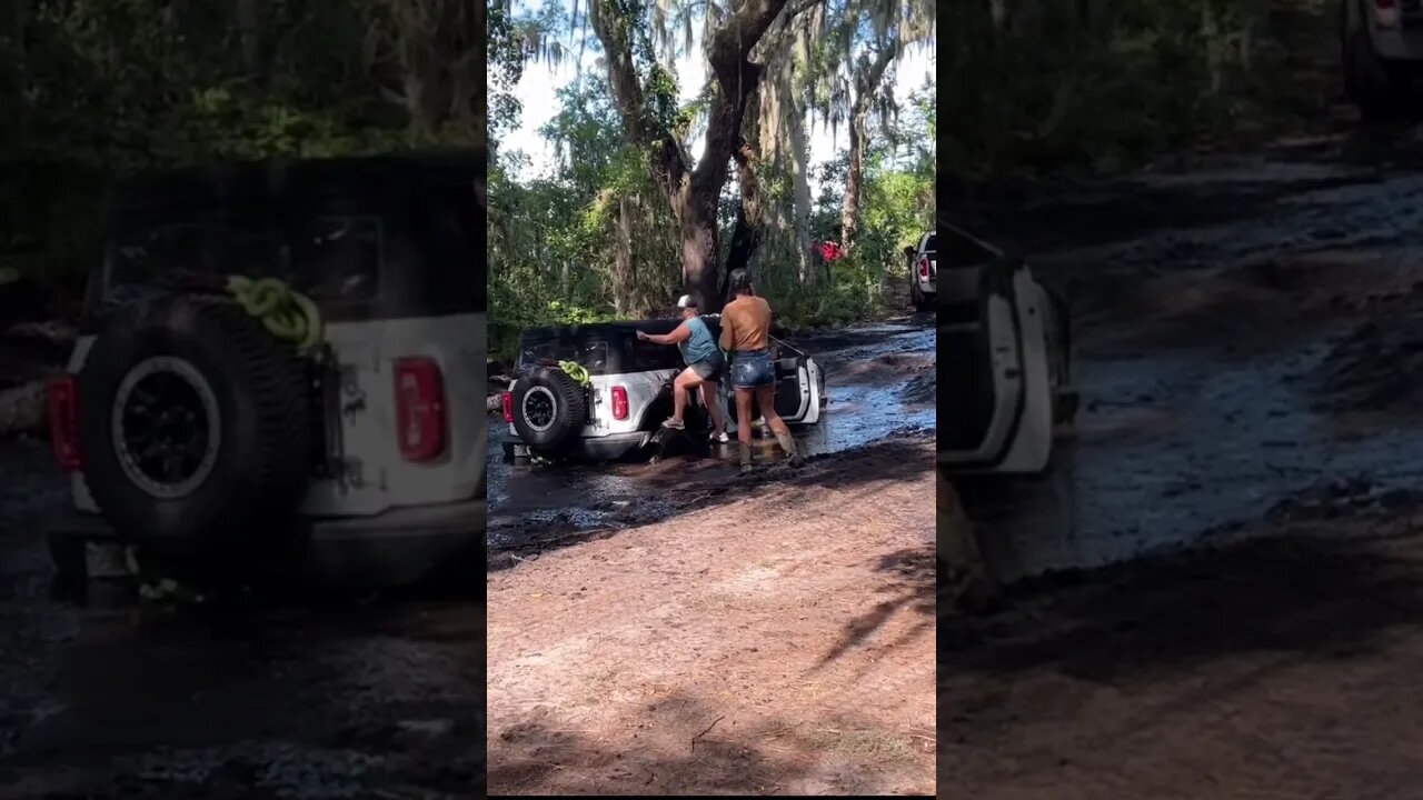 Girls Getting Ford Bronco out of the Mud!