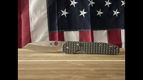 Spyderco Smock CPM-M4 BladeHQ Exclusive
