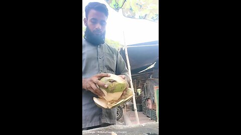 cutting coconut skills