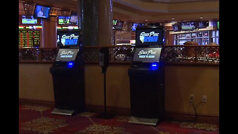 Vegas sportsbooks ready for NFL season, taking COVID-19 precautions