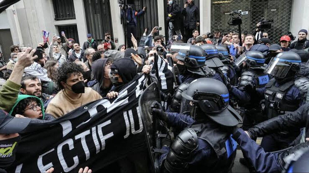 Paris Unrest: The Campus Protest