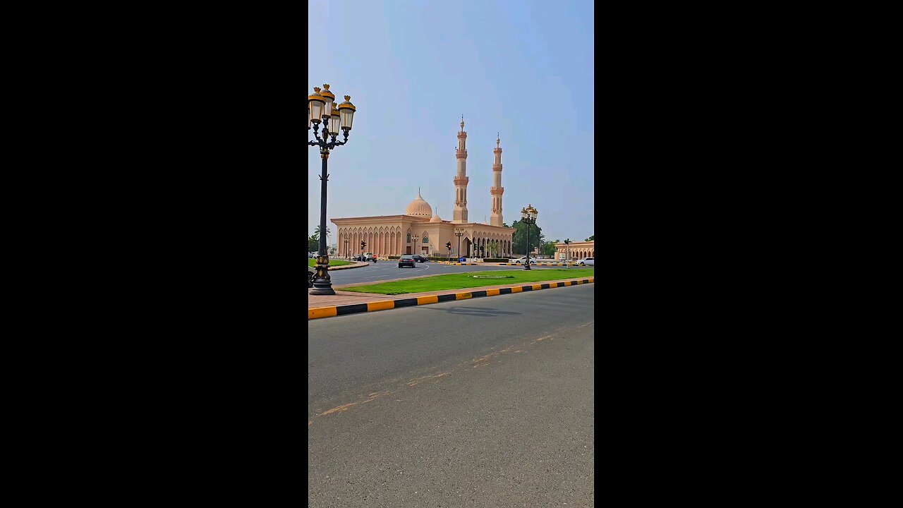 Dubai sharjah masjid beautiful places follow ♥️ me ♥️