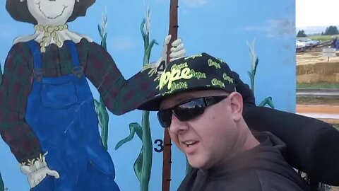 VLOG 261: corn maze!