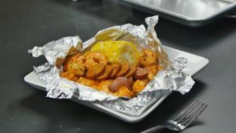 Foil Packet Cajun Shrimp Boil