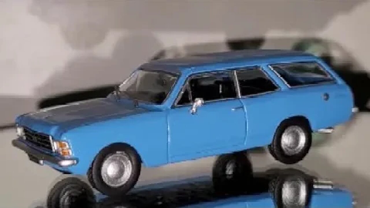 Premium Diecast Cars Unboxing - Caravan Standard 1976 - BR Classics 1:64