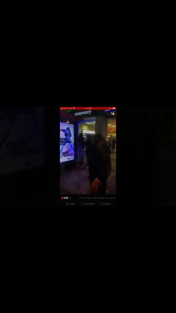 Oxford Street London 29 November 2021 A bus load of Jews we're attacked