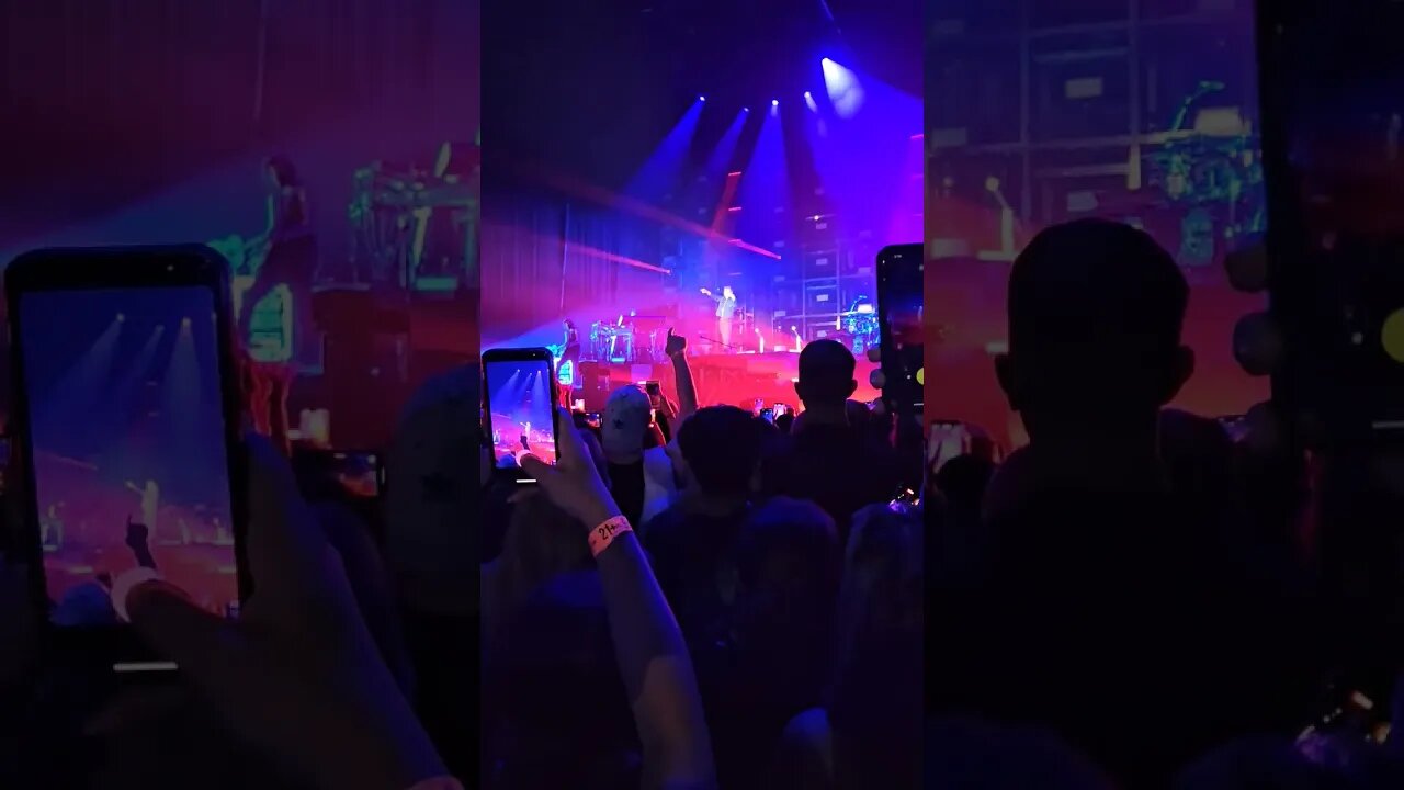 Attention - Charlie Puth Live At The Armory Minneapolis