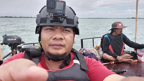 Rombongan Mancing Ikut Bantu Timsar Pencar1an K0rban Tengg3lam di Pantai Plentong Indramayu