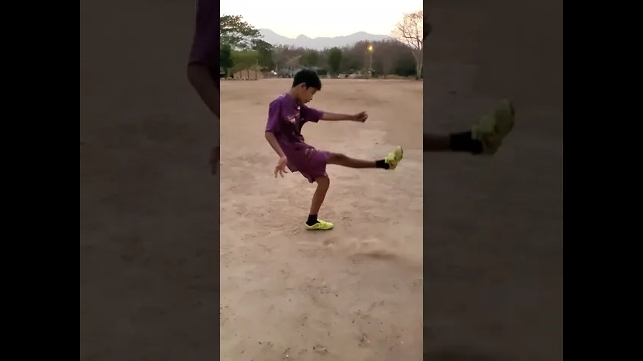 Thailand Wunderkind Perfect Kick Slowmo