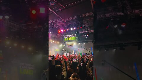 LIVE Crowd Reaction for Dave Filoni & Jon Favreau at Star Wars Celebration 🤯