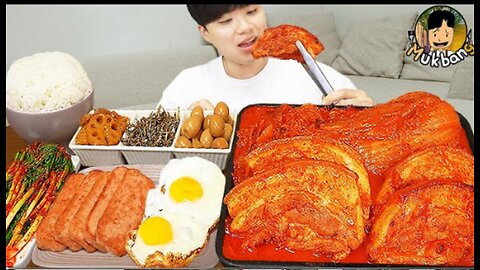 ASMR MUKBANG | kimchi jjigae, fried egg, spam Korean home meal recipe ! eating