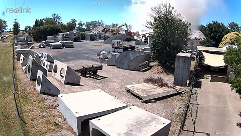 Big gust of wind stirs up the dust