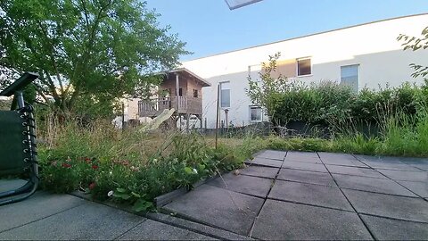 Highlight 5:42:42 – 5:47:42 von Silent Long LIVE for wh update in the garden #ghitatravel @TravelGe