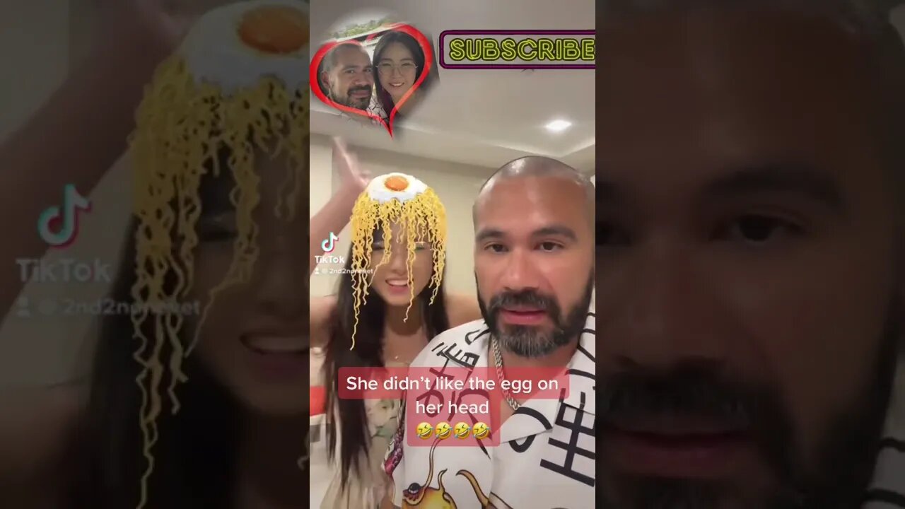 She didn’t like the egg on her head🤣🤣🤣🤣