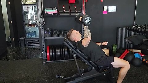 Single Arm Dumbbell Incline Chest Press