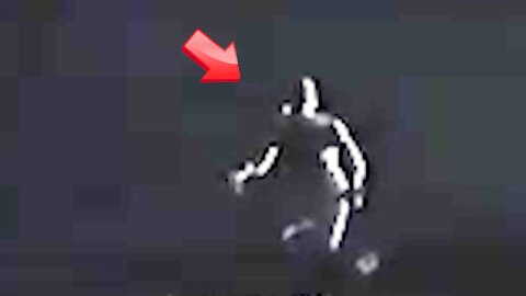 Aliens use light to escape when someone sees them