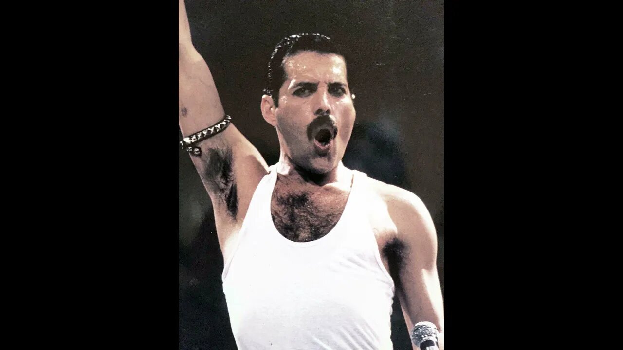 Freddie Mercury - I Started a Joke (Live) [Bee Gees AI Cover] (Short) #freddiemercury #beegees #ai