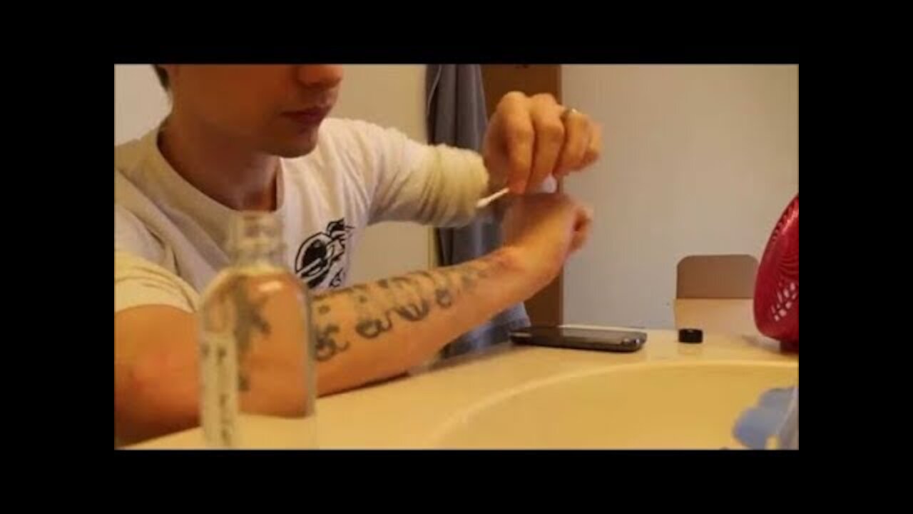 HOW TO GET RID OF TATTOOS NATURALLY FAST AT HOME