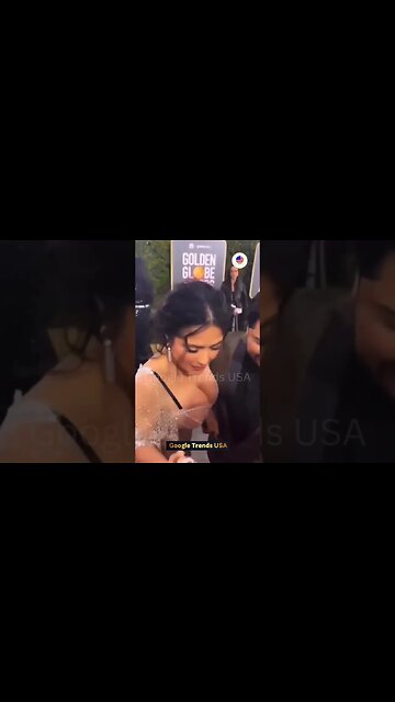 Salma Hayek Golden Globes 2023 #salmahayek #shorts #shortvideo