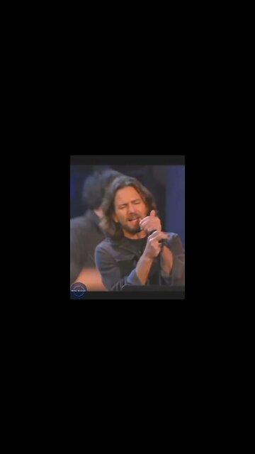 R.E.M. with Eddie Vedder - Man On The Moon - Music Rewind Favorite Clips