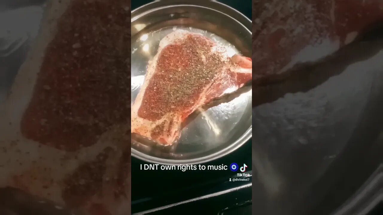 steak and homemade mashed potatoes loaded ✊🏾🧿🗣️