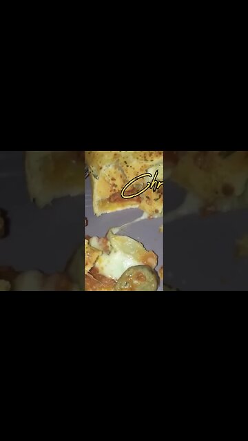 Screamin' Cicilian stromboli like you never have before 🍕🤩🇺🇸 #shorts