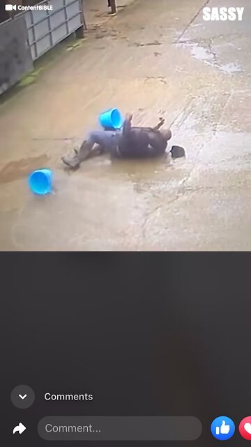 The funniest security camera ever 🤣🤣🤣👍