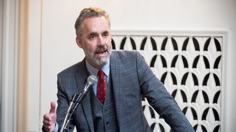 Twitter SUSPENDS Dr Jordan Peterson for comment about Ellen Page!