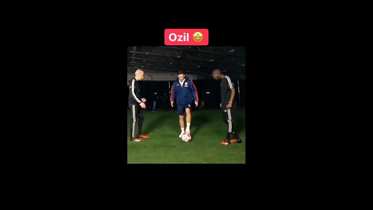 Ozil crazzy skill 🫣(short video)