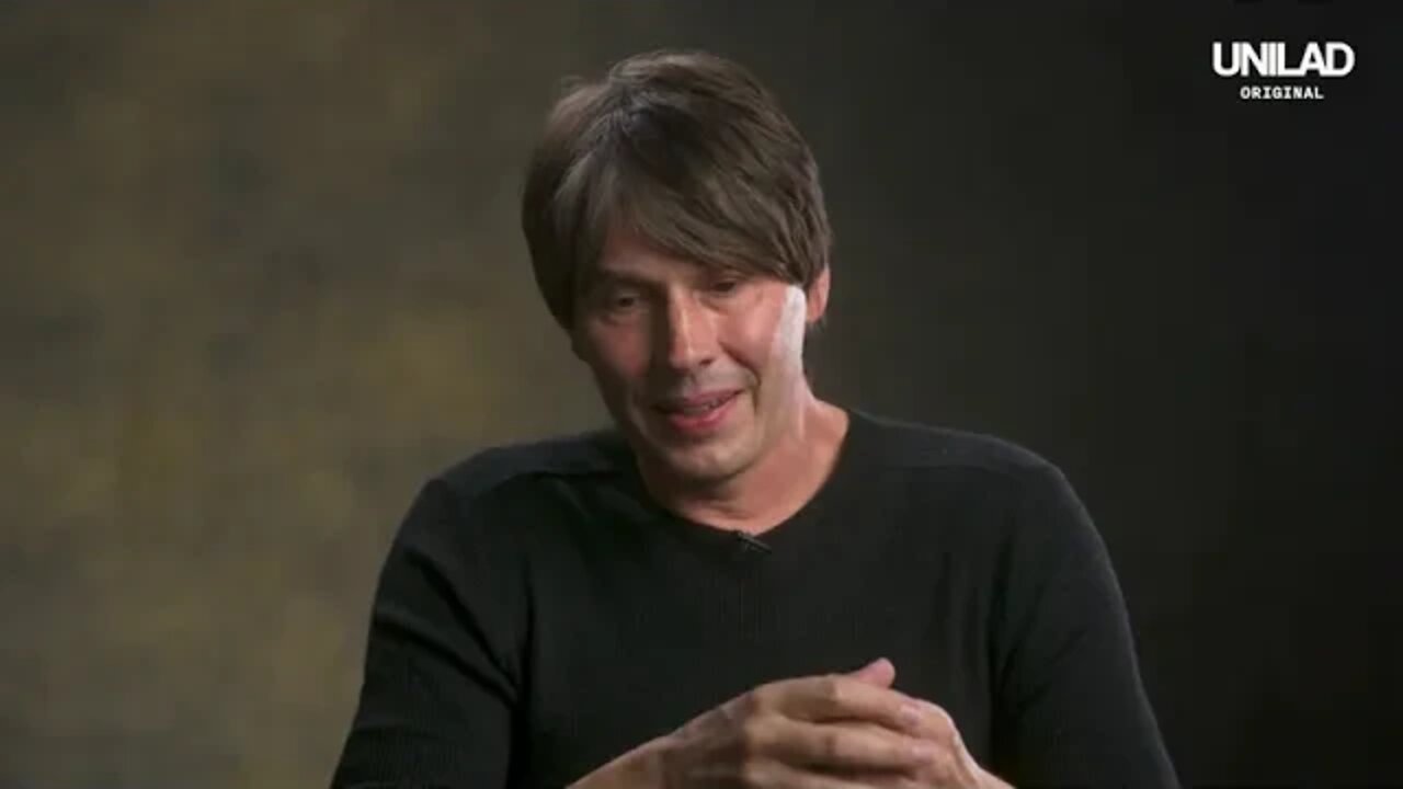 14 ==== Brian Cox On The Multiverse And Life On Other Planets Minutes With