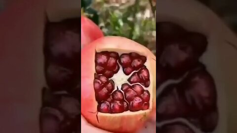 Fastet way to cut a pomegranate