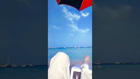 When you saw your favourite beach 🏖️#malta #youtubeshorts #travel #hiddenbeach
