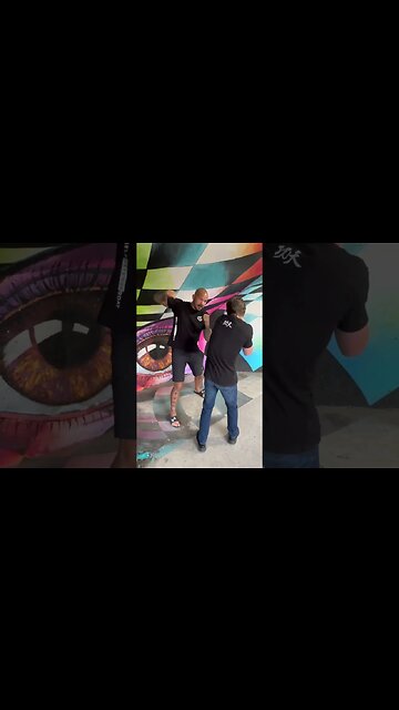 Overhand Punch is Better Than a Cross Punch for Self Defense