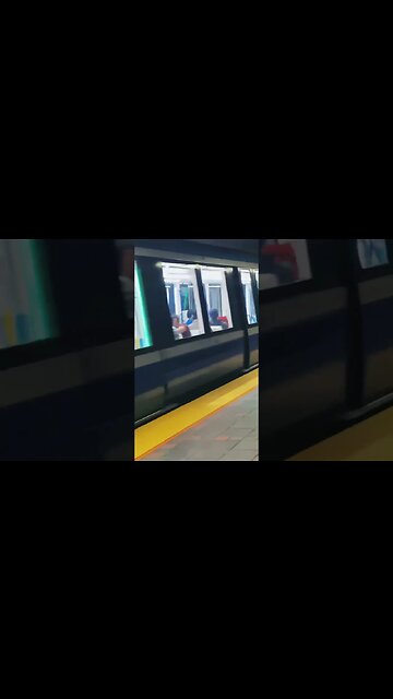 Montréal urban-beat metro #montreal #traintravel #train #viralvideo #travel
