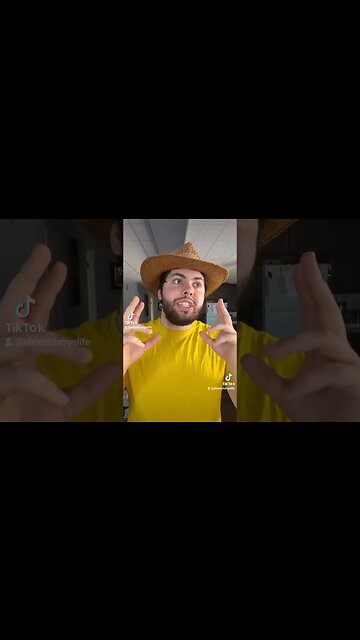 Asking Selfish Politicians To "Step Down" #shorts #polotics #canada