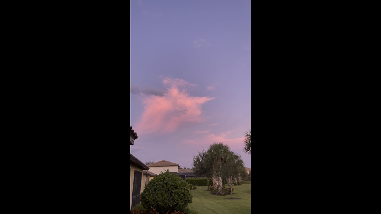 After Sunset Clouds. Filmed 9/23/22 in Estero, FL #4K #DolbyVision #HDR #Sunset￼