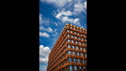 The Ferrum business center is the first building in Russia completely lined with corten steel.