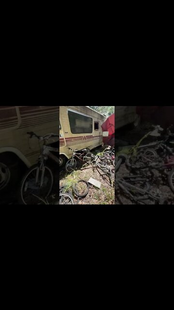 A Hoarder’s Front Yard: Too Many Bikes